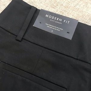 New Loft City Shorts Black